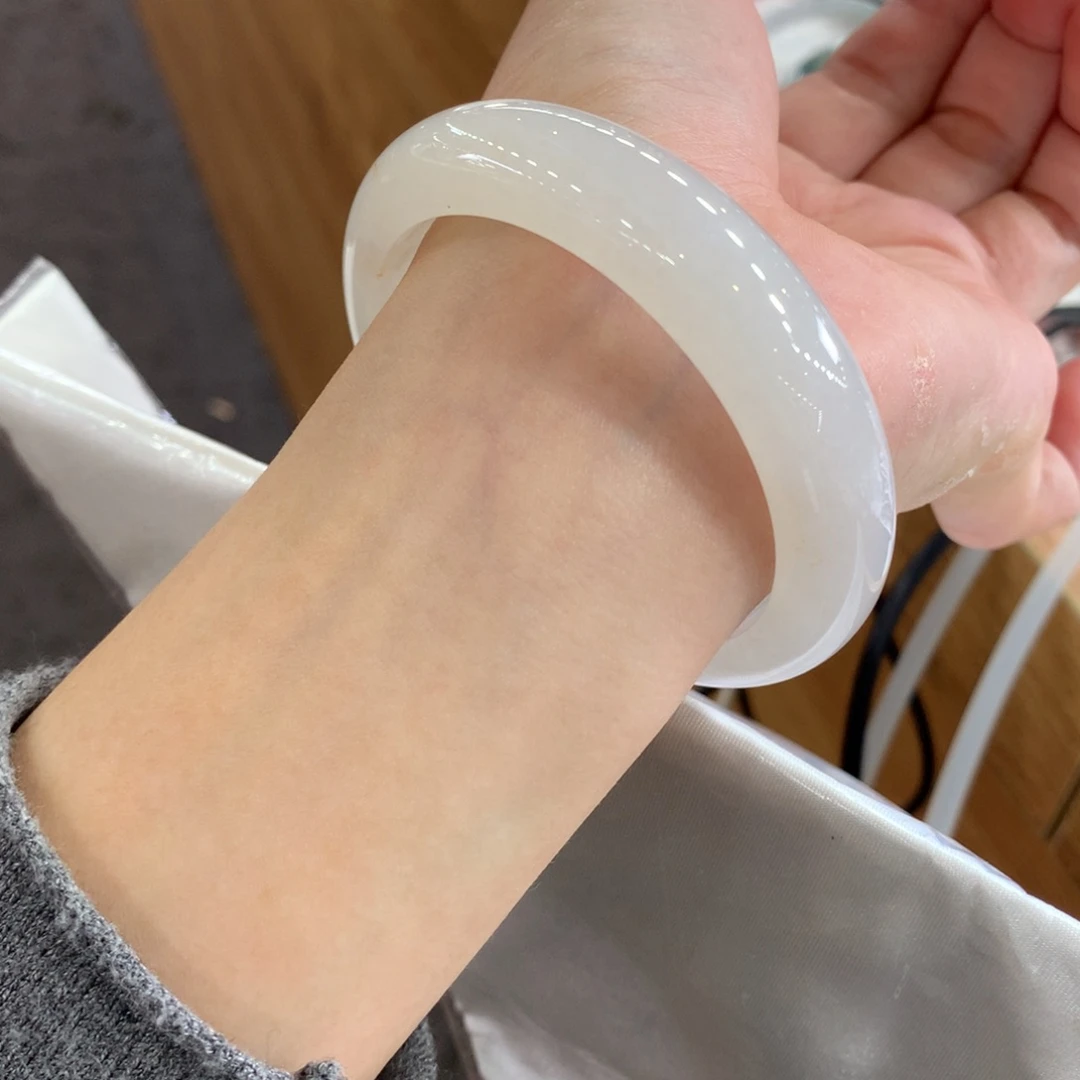 翡翠未镶嵌手镯天然Ａ货翡翠55/56