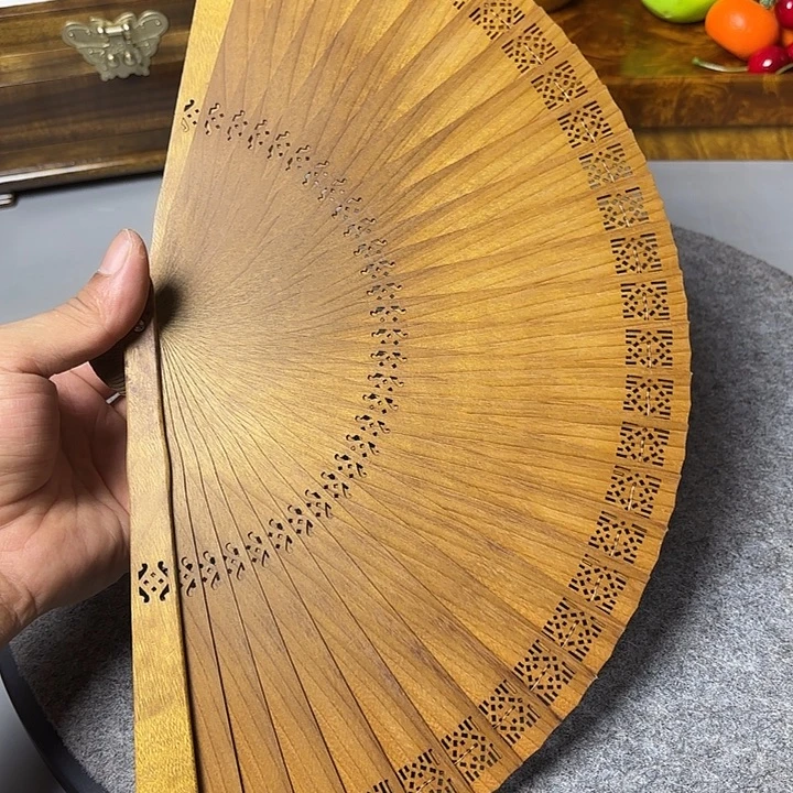 扇子尺寸21.5金丝楠木
