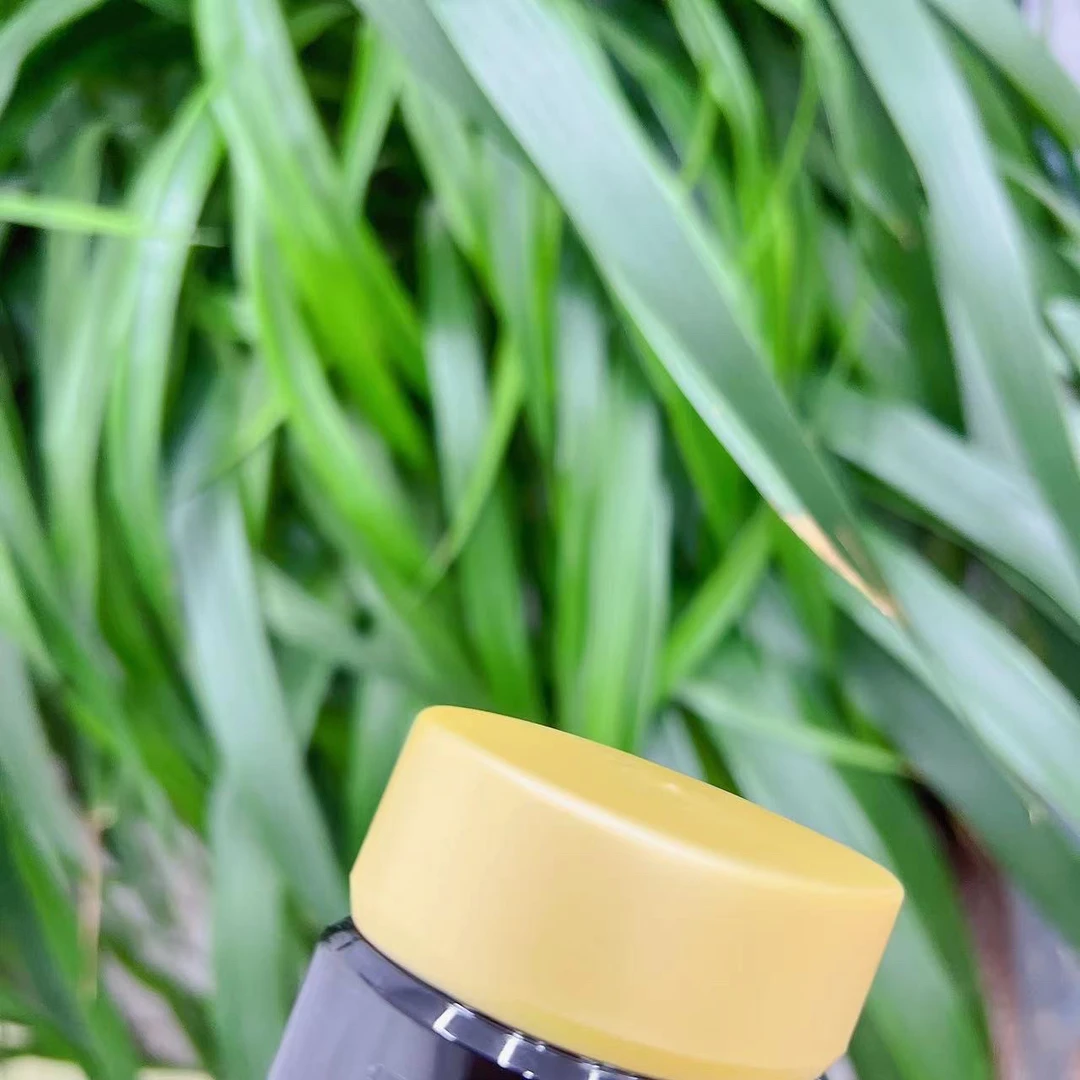 【洗发护发扛把子！】鱼子酱精华黑色钻的洗发水！