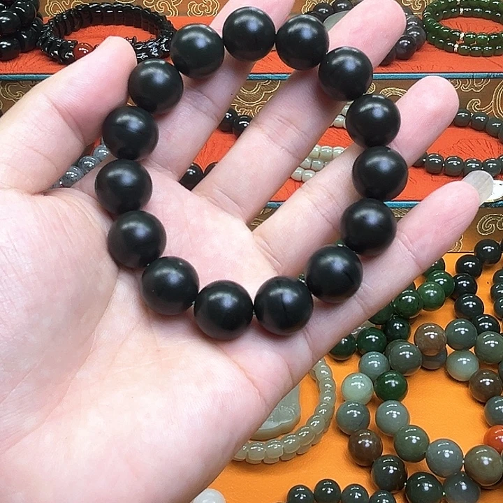 阿****未镶嵌手链和田玉（青玉）