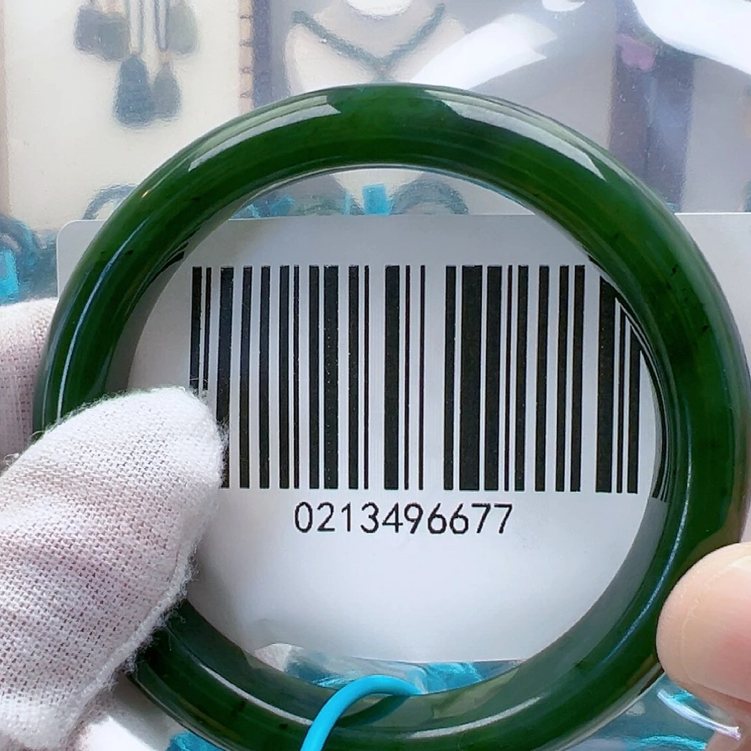 和田玉手镯未镶嵌微瑕59