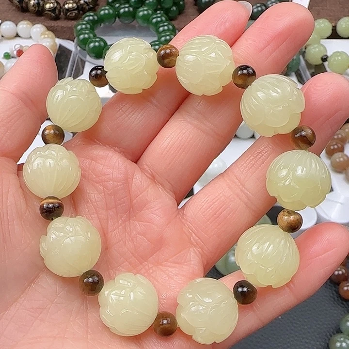 和田玉手串未镶嵌