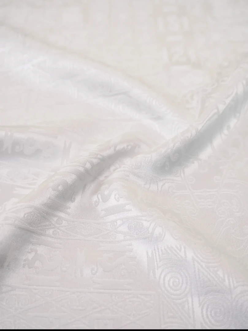 【小重缎】门幅140  上久楷28姆米战国策弹力小重缎 桑蚕丝面料