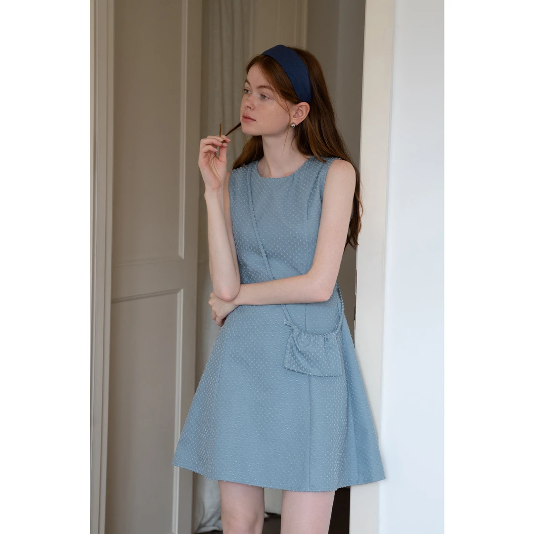 EGGKA 划破工艺牛仔背心裙（配小包） E25D1585AF