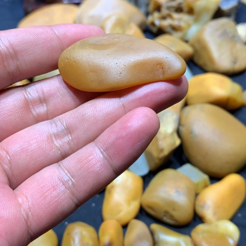 【闪购商品】石材黄腊石