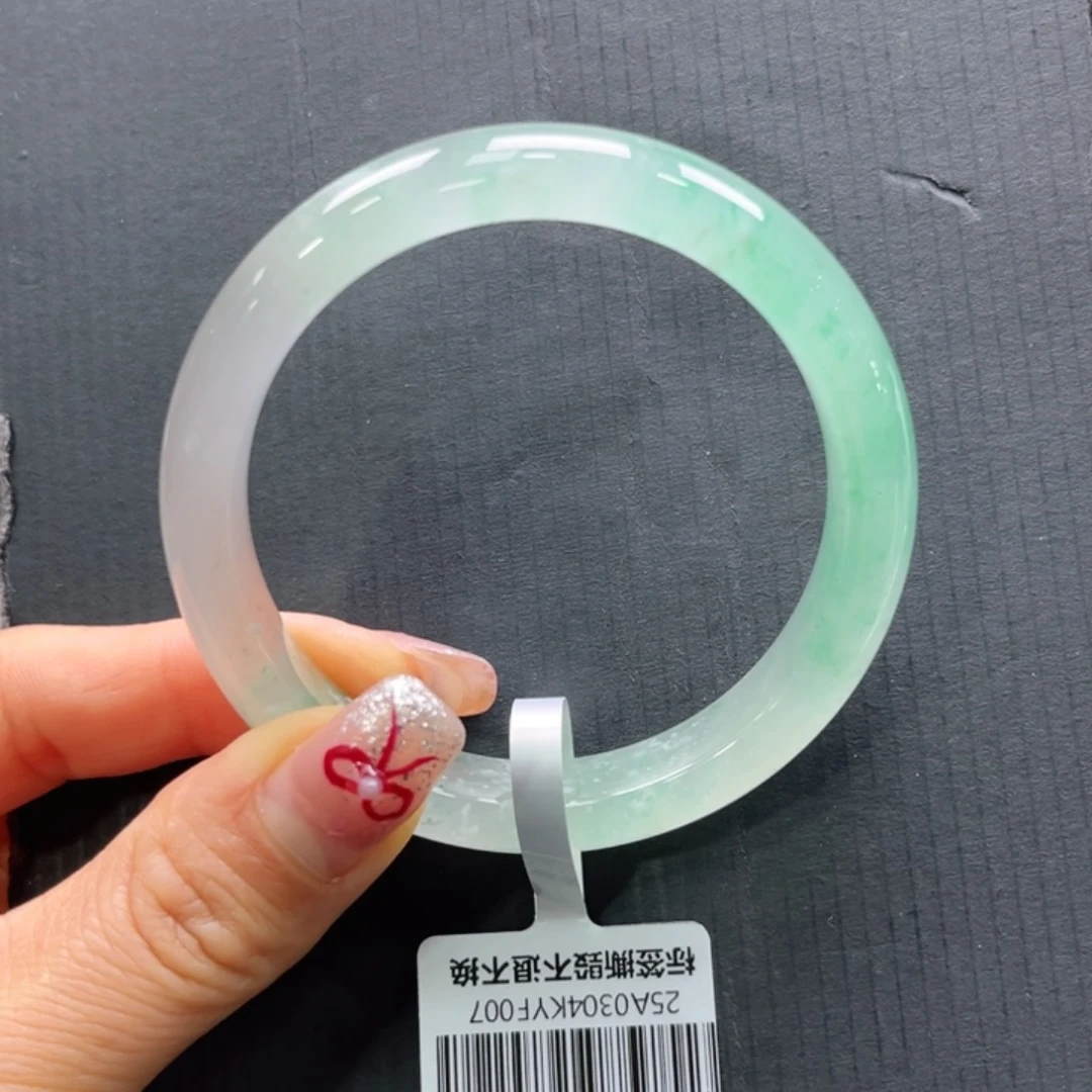 石英质玉手镯未镶嵌➕艳艳56