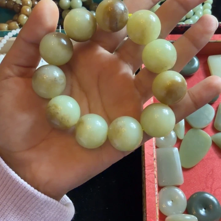 和田玉（糖玉）未镶嵌手链卡20