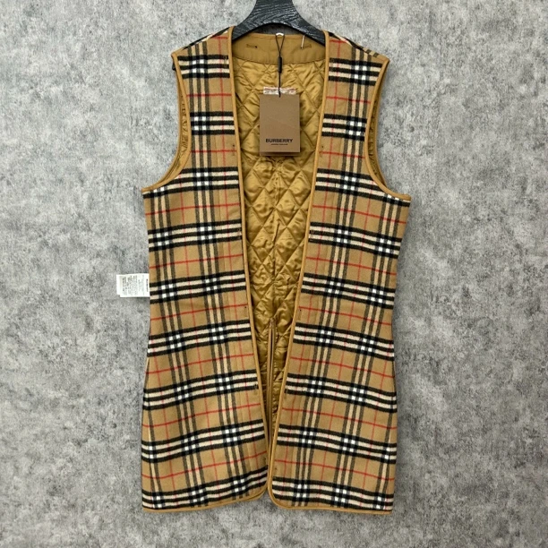 未使用 BURBERRY/博柏利 经典格纹无袖马甲
