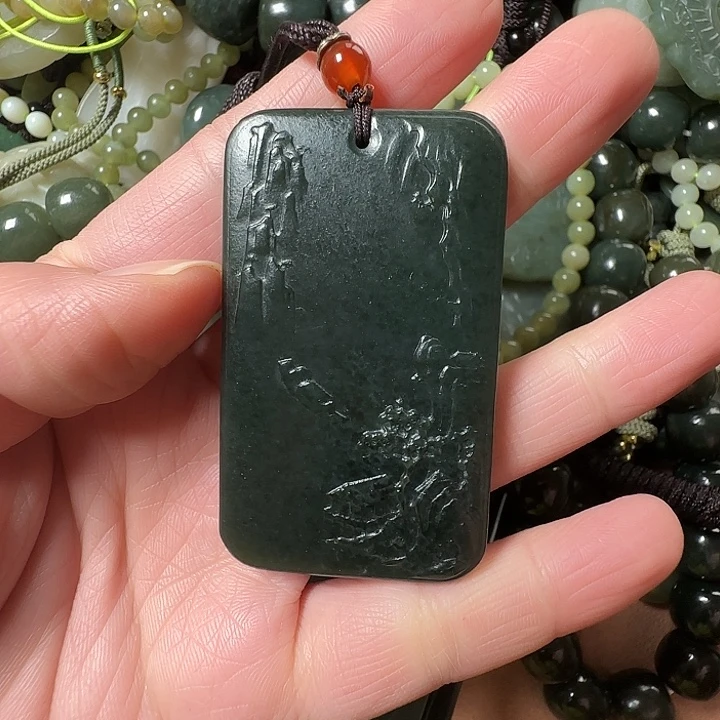 和田玉未镶嵌颈饰