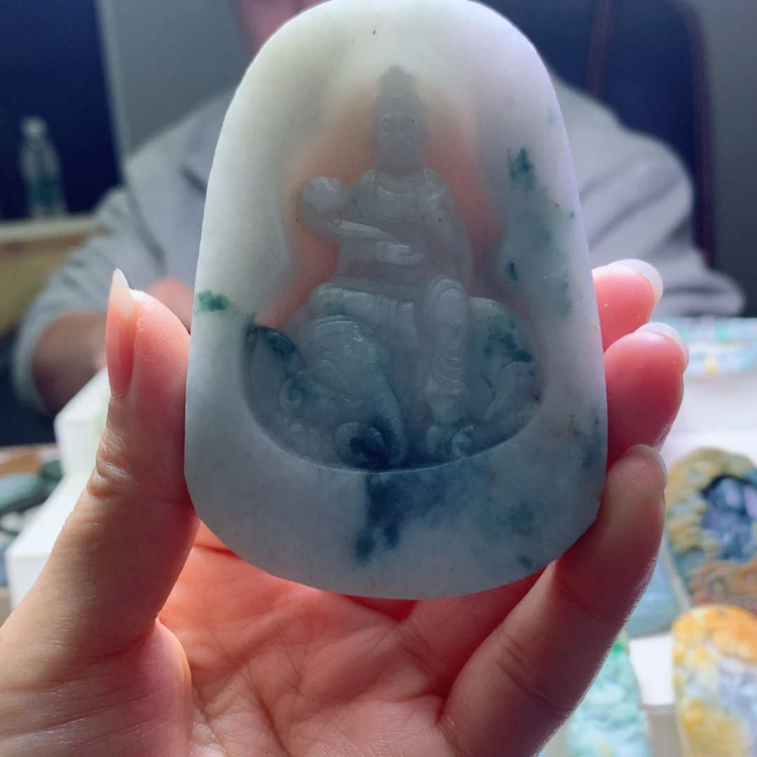 定制翡翠未镶嵌翡翠