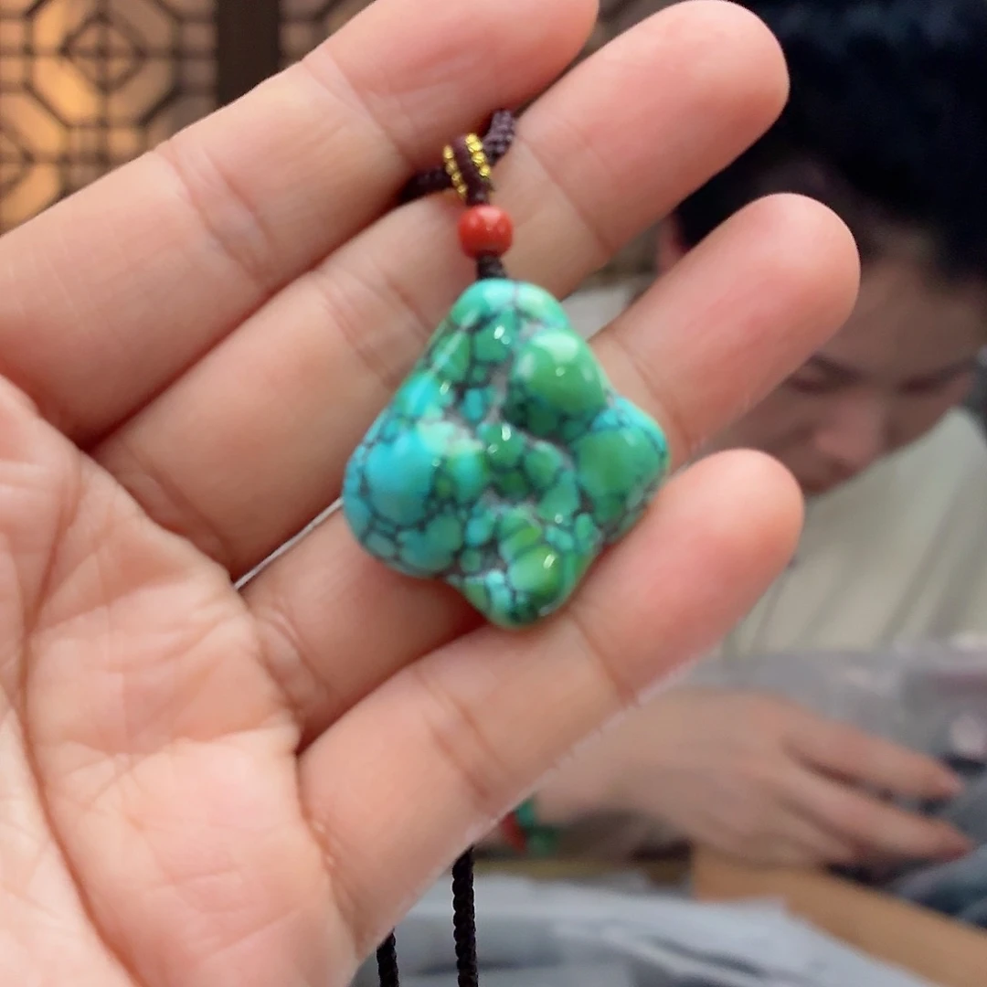 未镶嵌绿松石珠宝奇石