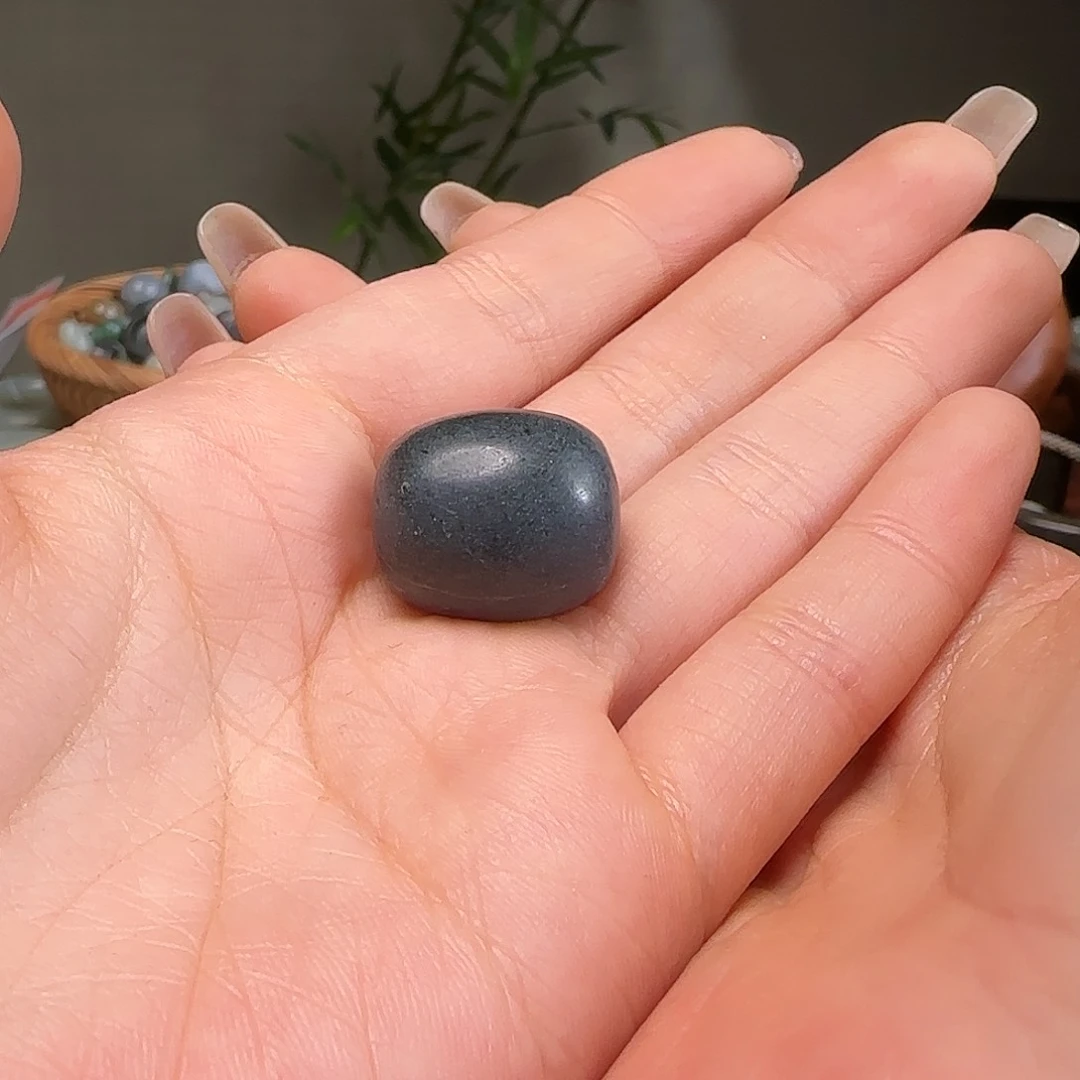 和田玉珠子未镶嵌红*船