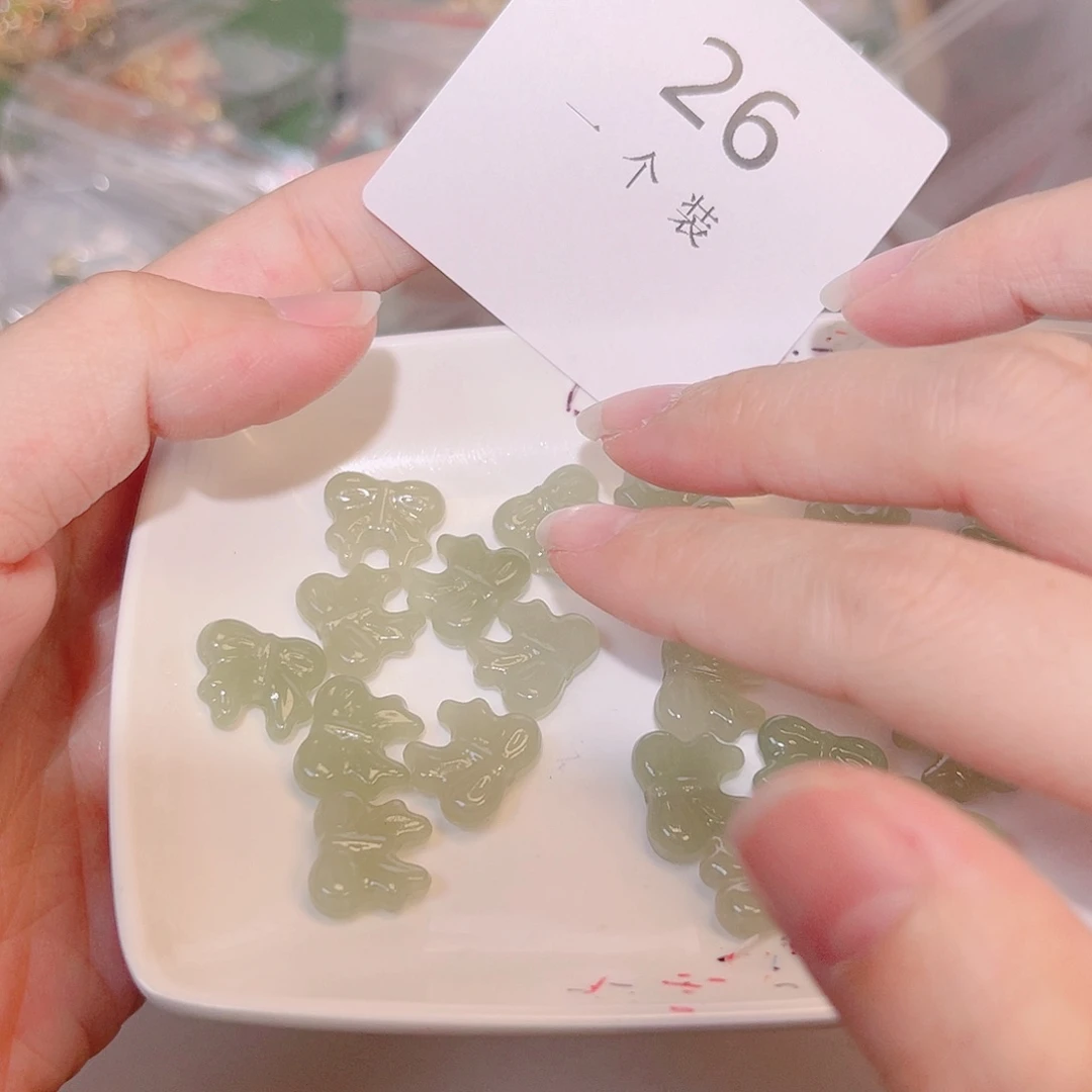 和田玉未镶嵌珠宝半成品26