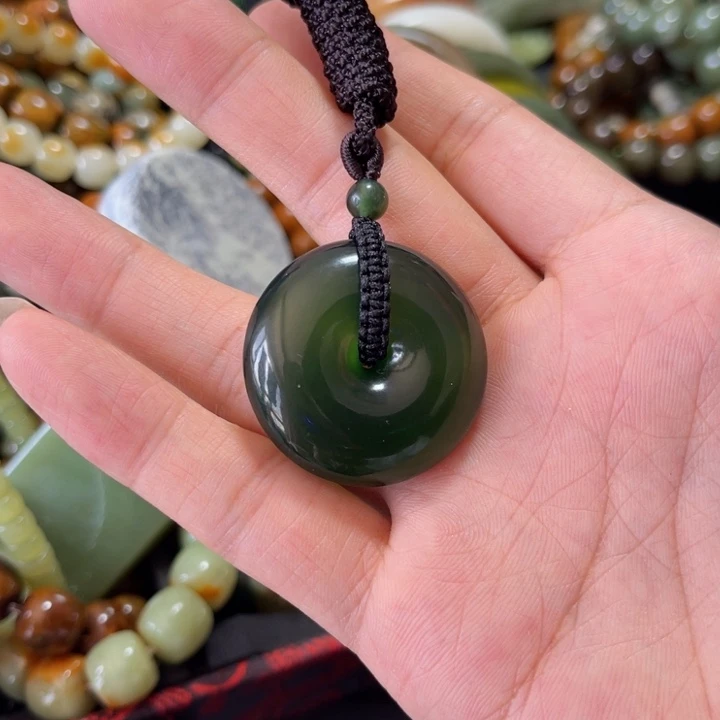 未镶嵌蛇纹石玉手链