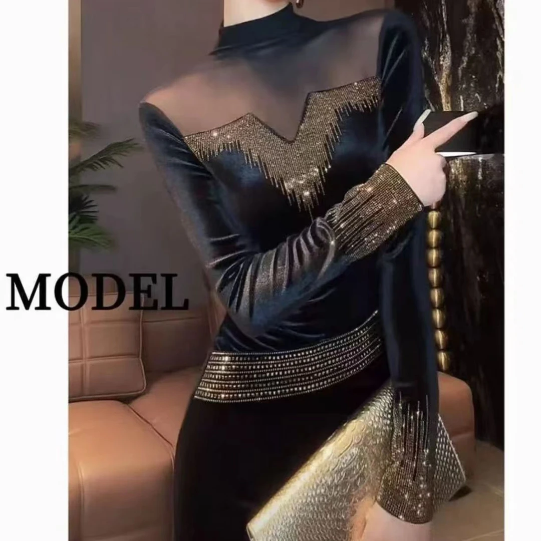 ST-034长袖时尚抗皱常规常规款亮钻气质圆领烫钻T恤拼接套装