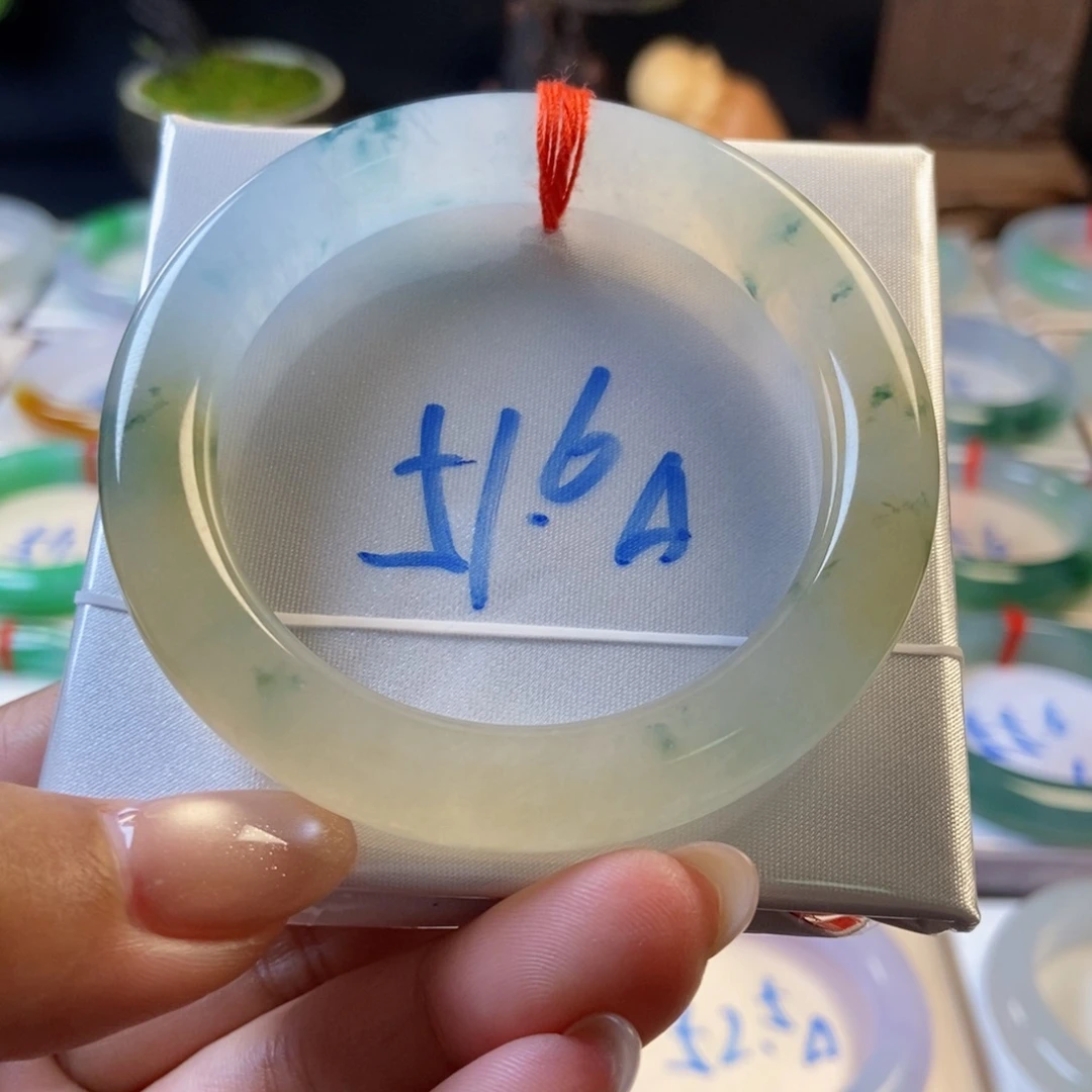 翡翠未镶嵌手镯21冰透黄翡飘花圆条