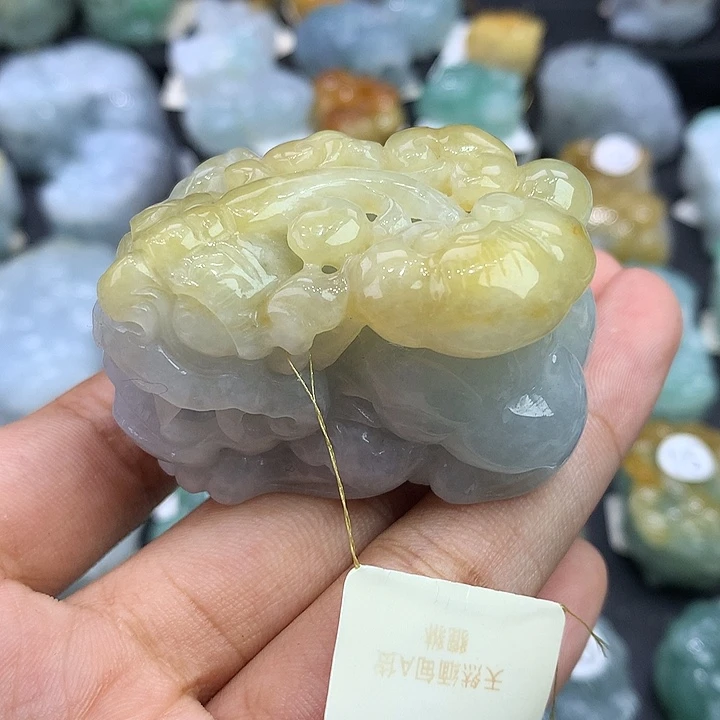 翡翠未镶嵌颈饰天然缅甸翡翠