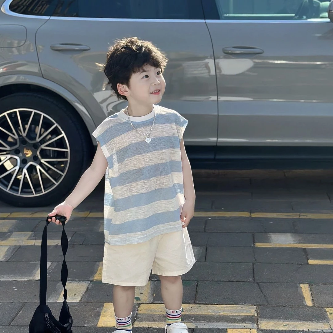 【辣妈专属】男童夏季套装2025新款蓝色休闲百搭条纹上衣短裤两件套
