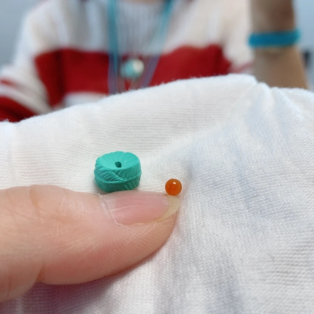 南红玛瑙未镶嵌珠宝奇石