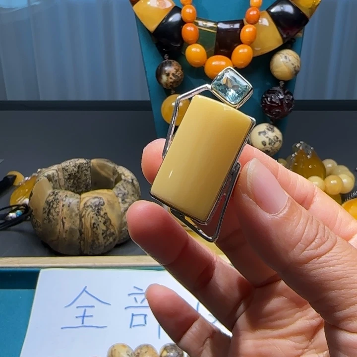 琥珀未镶嵌手链波兰设计款琥珀蜜蜡