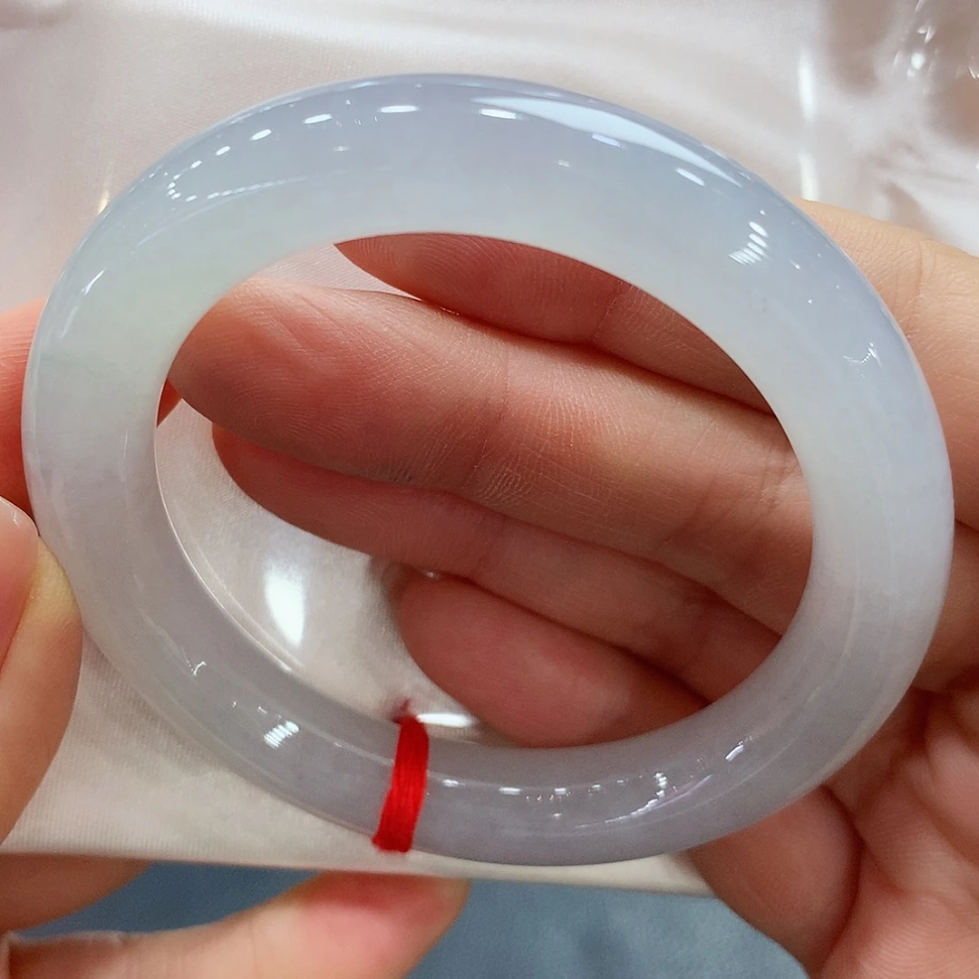 翡翠未镶嵌手镯强推53圆条两天鉴赏