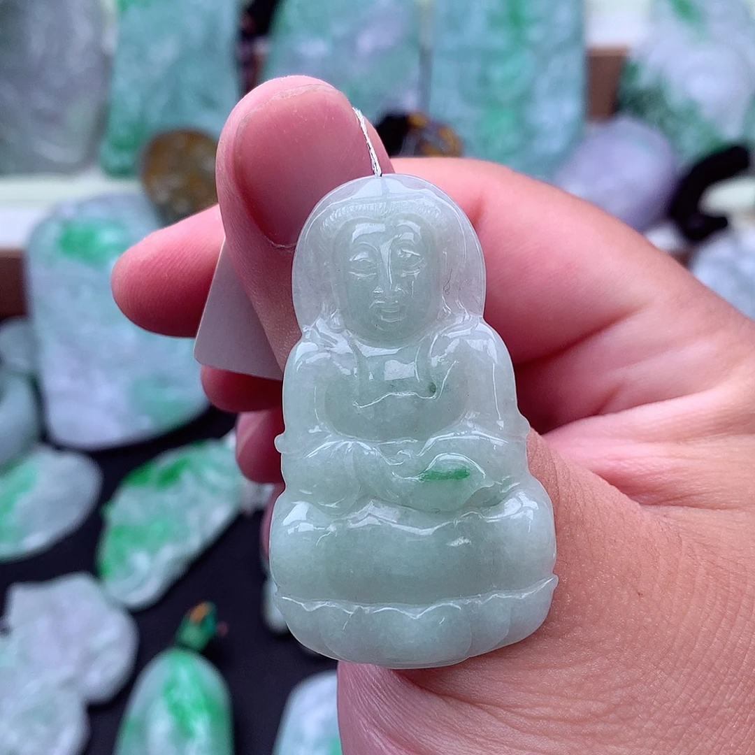吊坠(不含链)未镶嵌翡翠