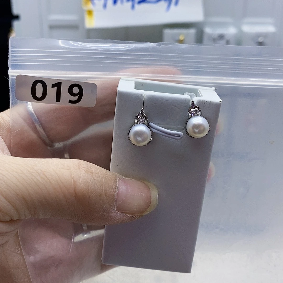 颈饰合金淡水珍珠