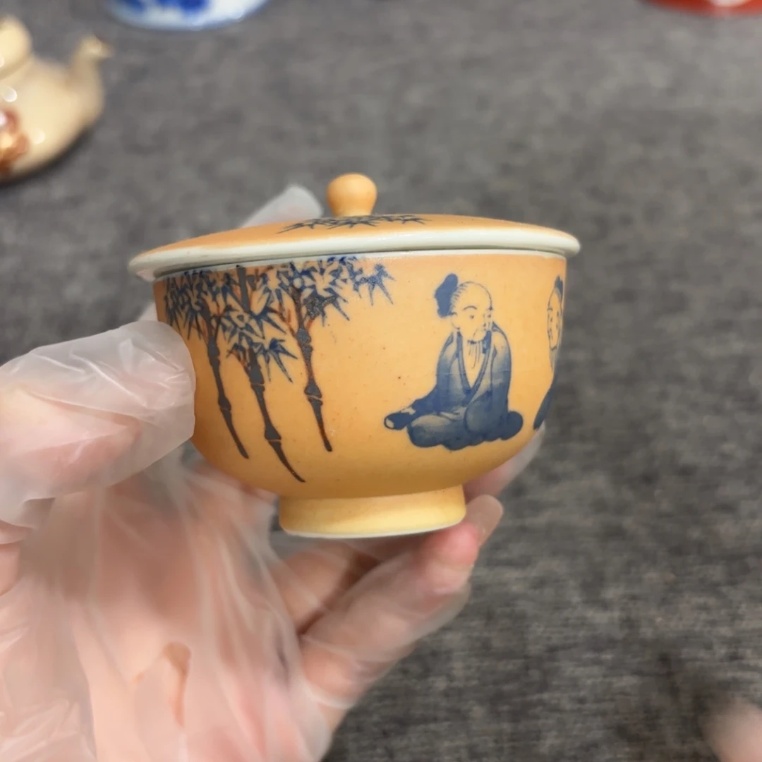 茶杯底槽青非常好看的花瓶