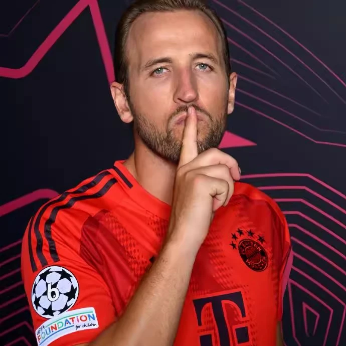 2425拜仁慕尼黑球衣主场凯恩穆勒穆夏拉球迷球员版长袖帕夫洛维奇