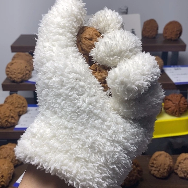 阿***舍桃核吊坠40全品元宝