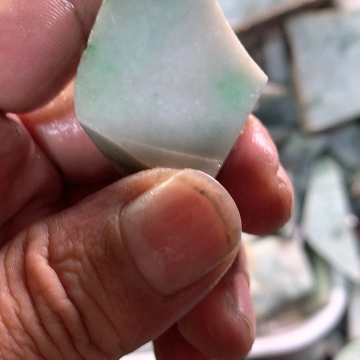 裸石翡翠天然翡翠