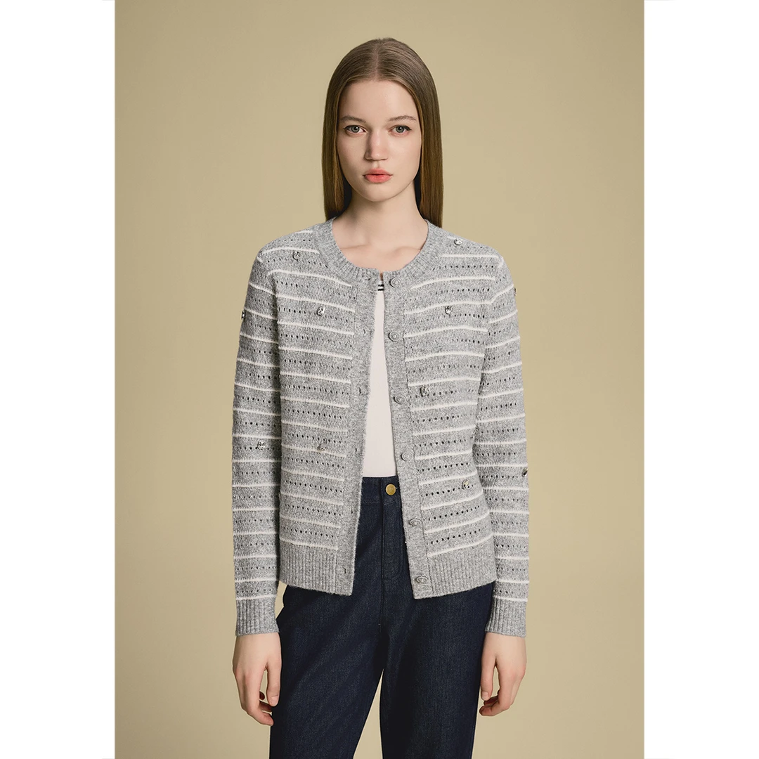 PSALTER/诗篇  2025秋季新款钉珠镂空毛针织开衫6C65306043