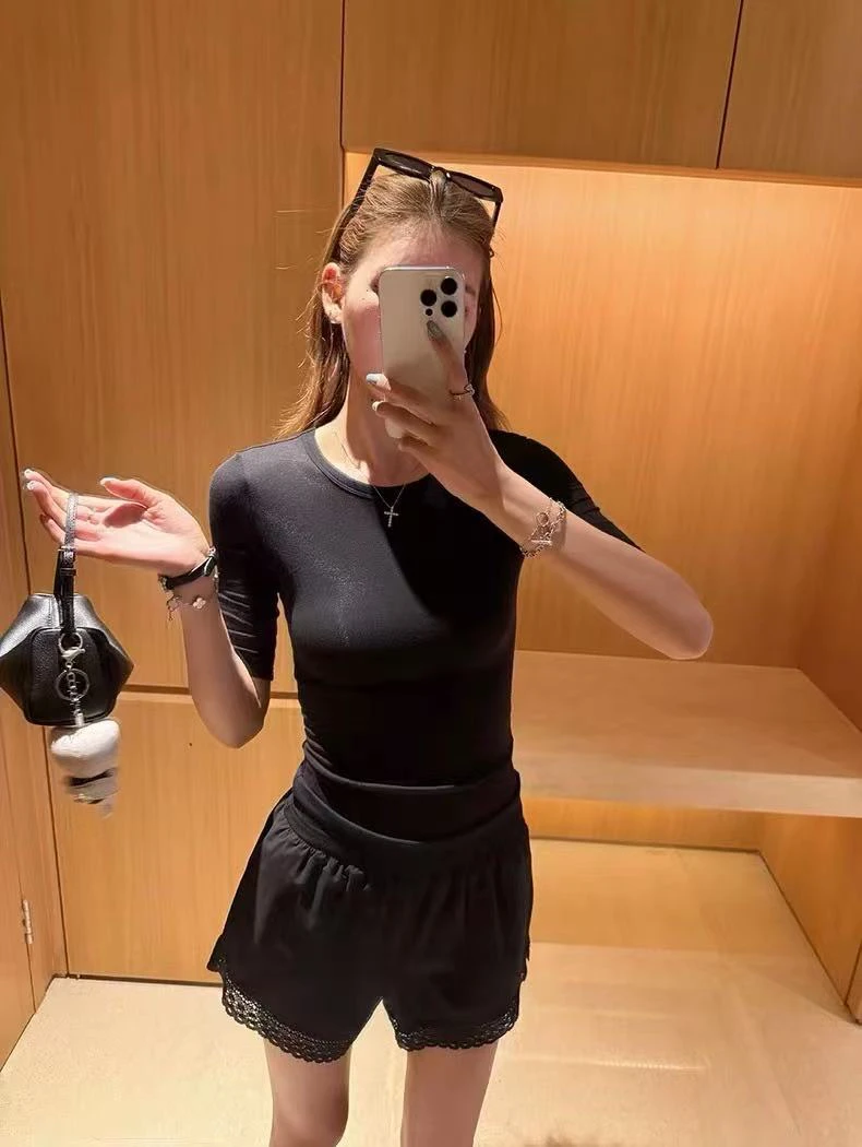 修身T恤及腰圆领女士显瘦极简风常规紧身百搭