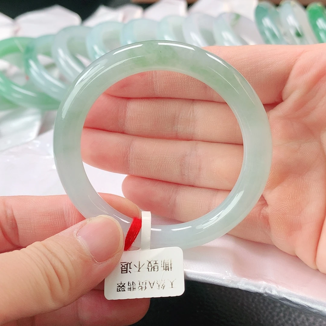 想***想未镶嵌手镯翡翠缅甸A货翡翠手镯
