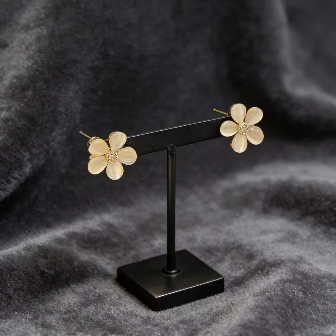 铜合金仿水晶耳饰 338优雅花瓣耳钉