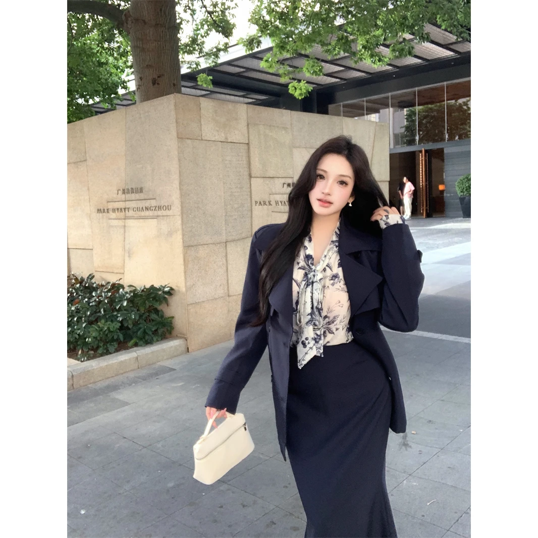 御姐高级感套装气质西装外套碎花雪纺衬衫女秋季鱼尾半身裙三件套