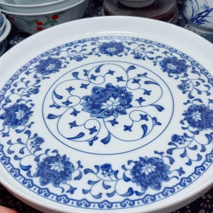 青花玲珑缠枝莲大茶盘