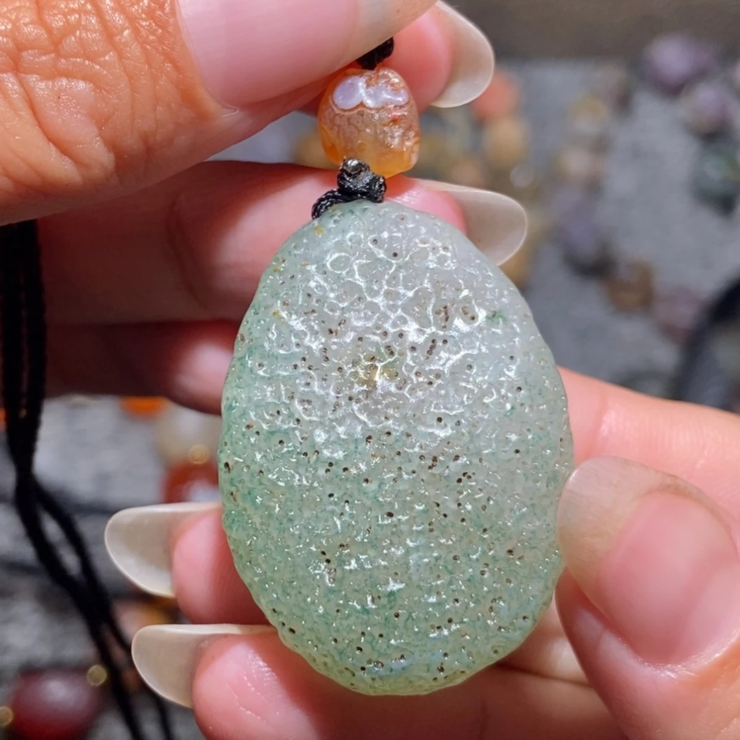 未镶嵌玛瑙/玉髓珠宝半成品