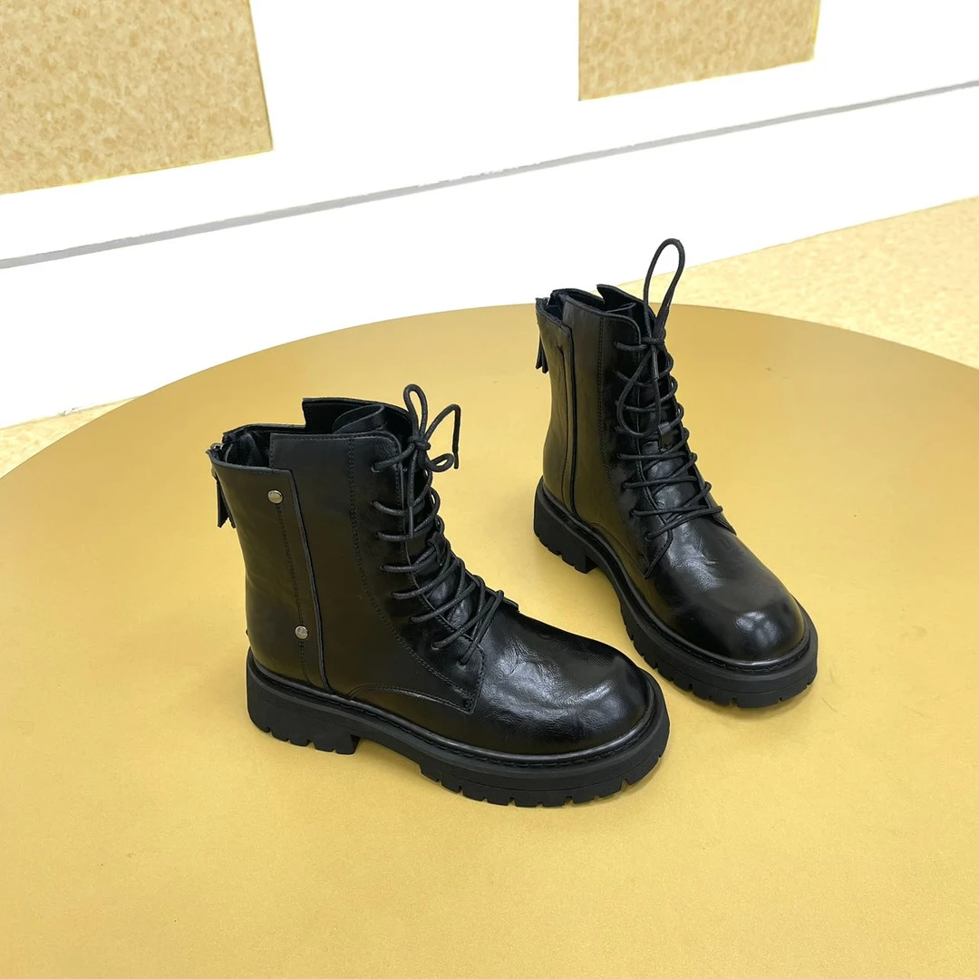 【运费补贴】秋季新款马丁靴系带中筒靴百搭靴子时装鞋9001