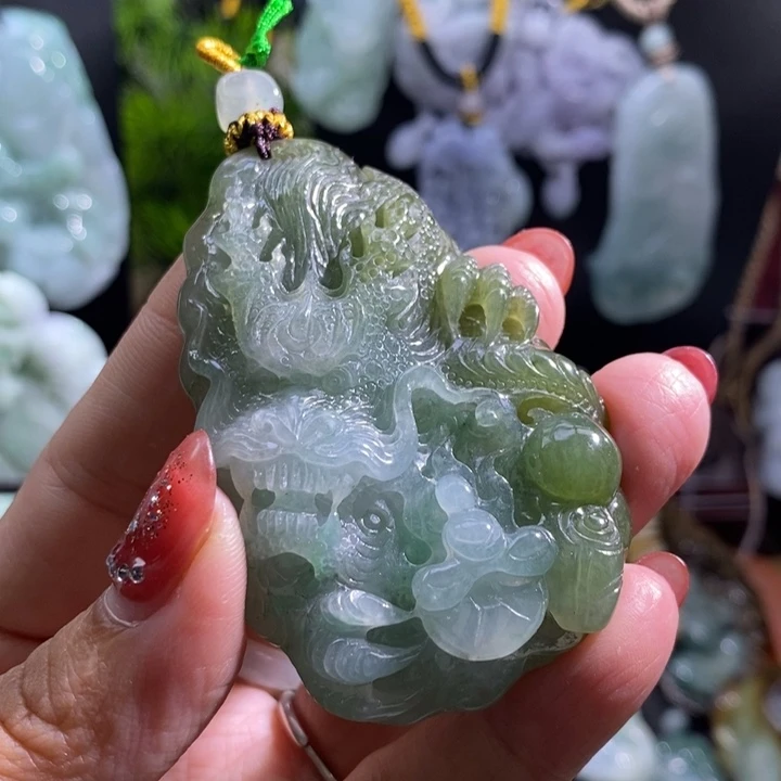 【闪购商品】颈饰未镶嵌翡翠龙牌