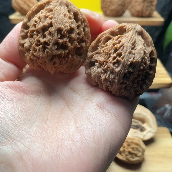 食***兽文玩核桃吊坠物美价廉