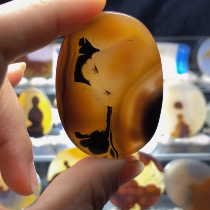 合金玛瑙/玉髓珠宝奇石67