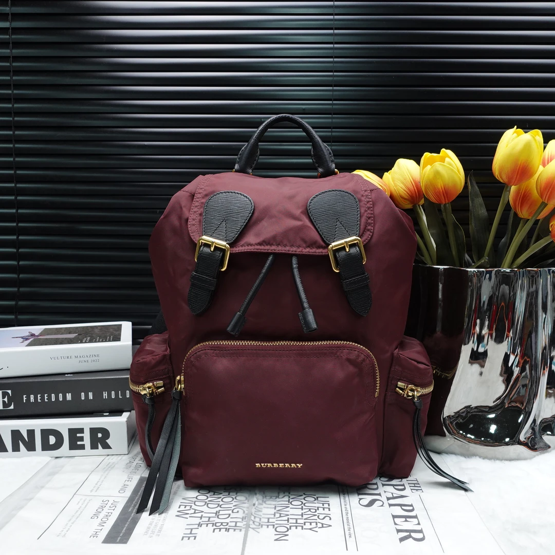 95新 BURBERRY/博柏利 双肩包/T10169077