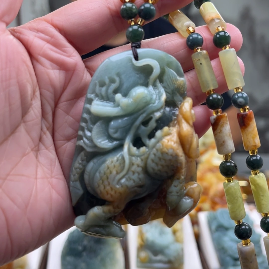 岫玉未镶嵌挂件挂件