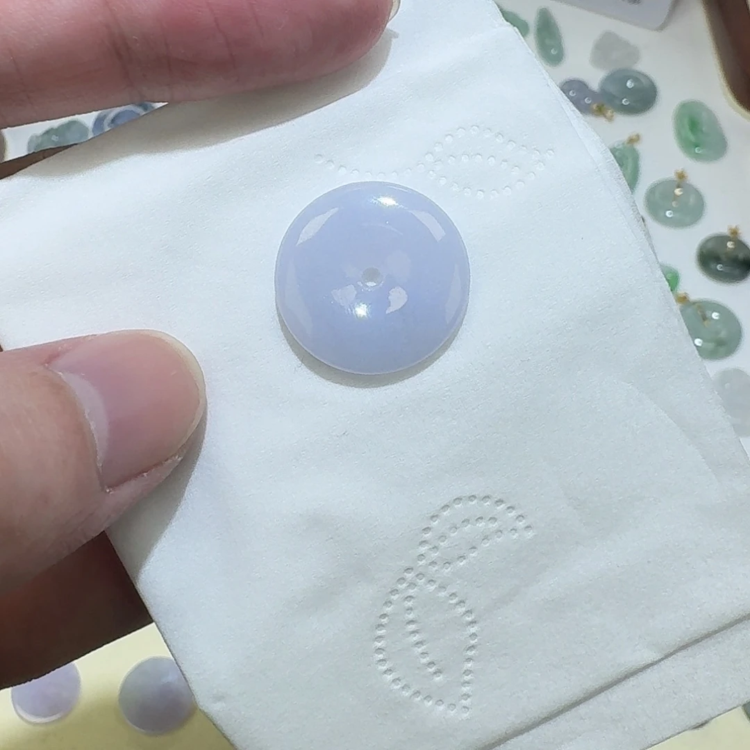 颈饰未镶嵌翡翠扣子