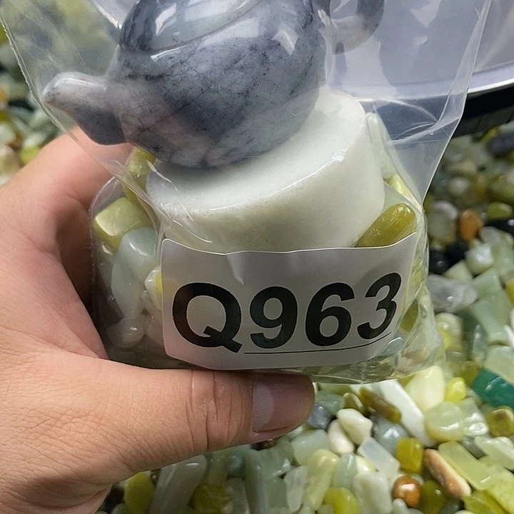 未镶嵌蛇纹石玉鱼缸石