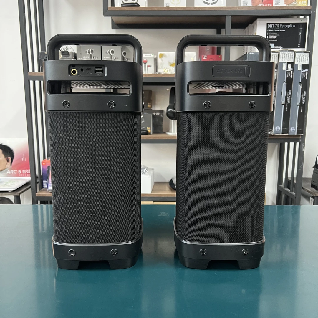 95新  MUSICBOX 户外便携蓝牙音响 75W 2.1声道 不挑款