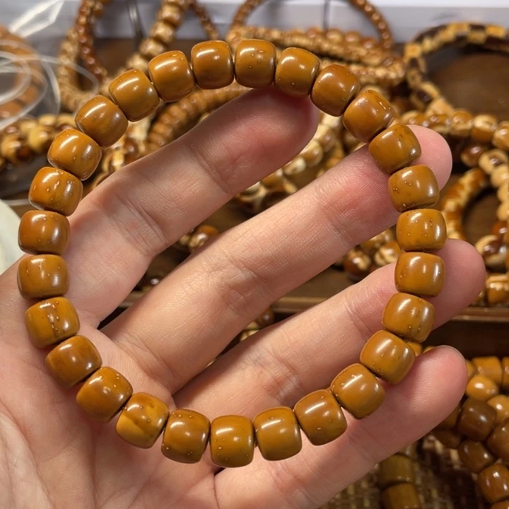 耳****紫金鼠手串实心紫金鼠手串9