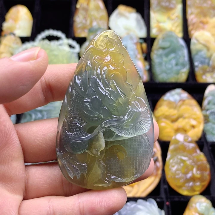 岫玉挂坠未镶嵌红**梦挂坠