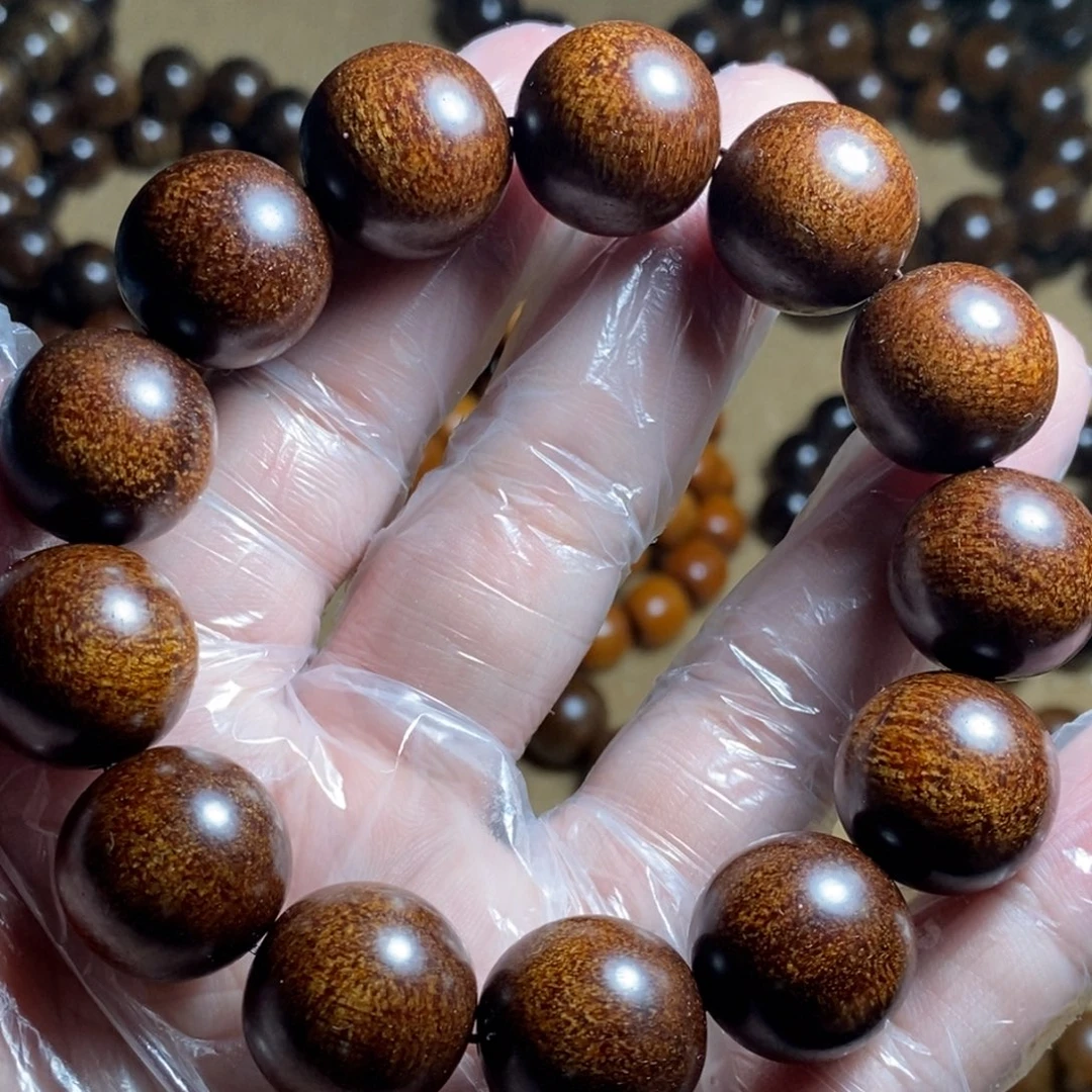 三***哥贡木巴贡血月玉化满龙鳞1.8